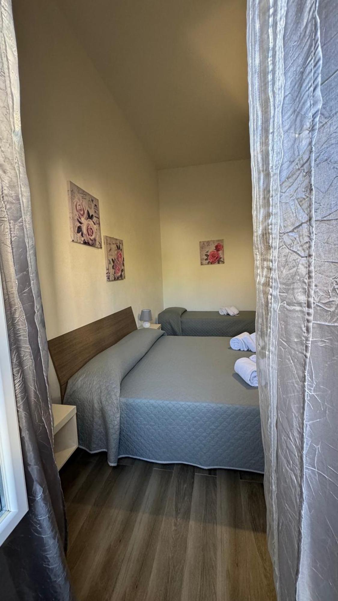 ウッジャーノ・ラ・キエーザ Carpentry Bed & Breakfast エクステリア 写真
